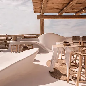 mycocoon-hostel-mykonos-kaminaki.hotels-in-mykonosisland.net/